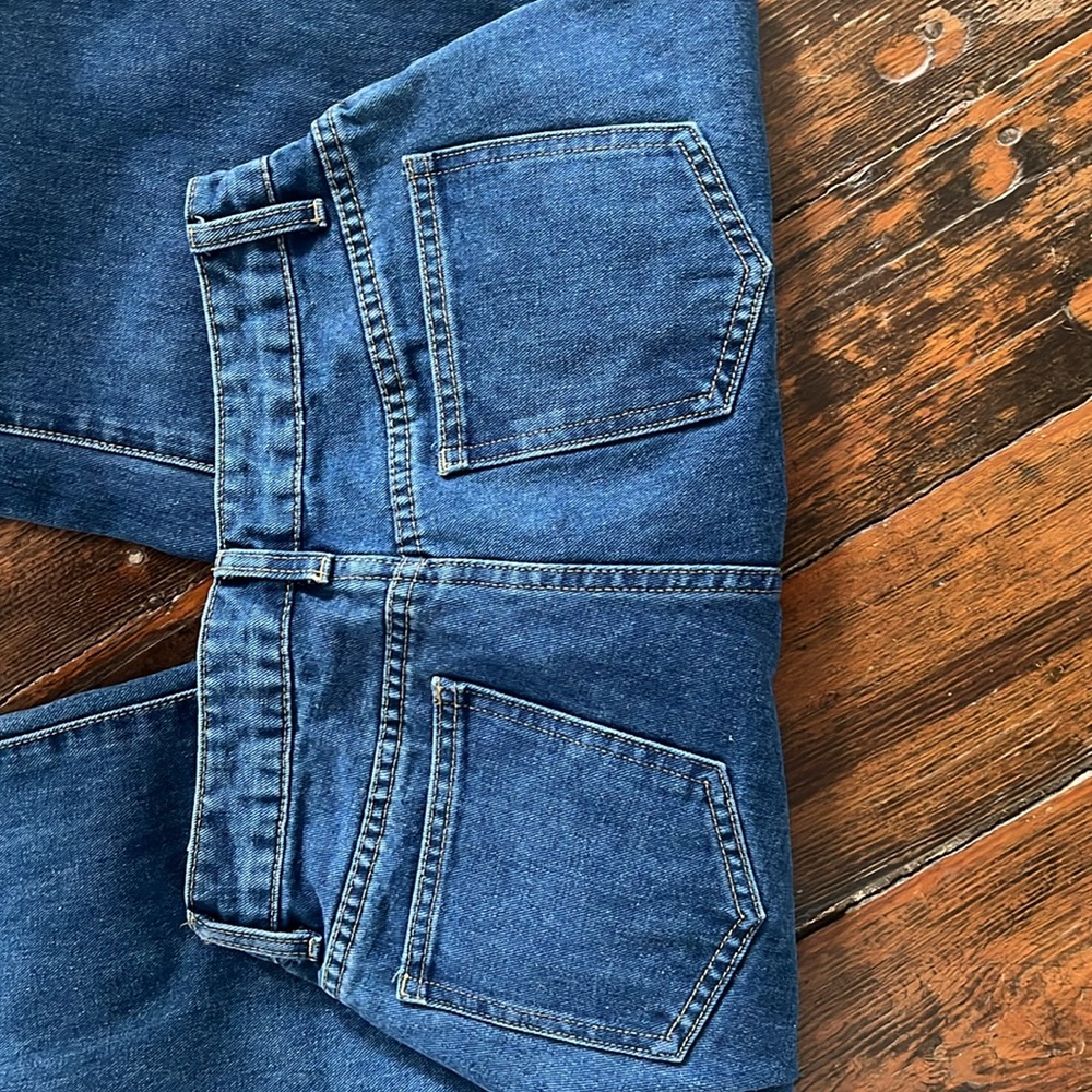 Jeans - Picture 3 of 3